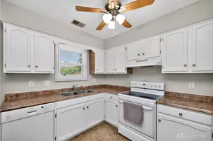 4301 Post Rail Ln, Franklin Twp, OH 45005 - Photo 12