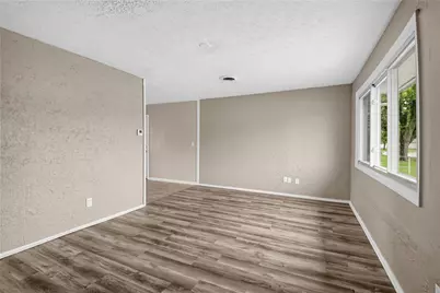 859 Flintridge Drive, Fairborn, OH 45324 - Photo 8