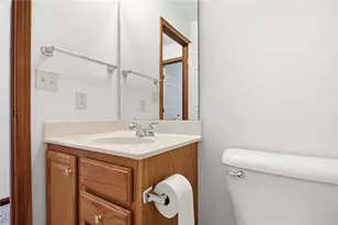 2300 Wilshire Dr, Piqua, OH 45356 - Photo 28
