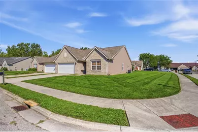 2300 Wilshire Drive, Piqua, OH 45356 - Photo 4
