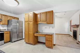 2300 Wilshire Dr, Piqua, OH 45356 - Photo 16