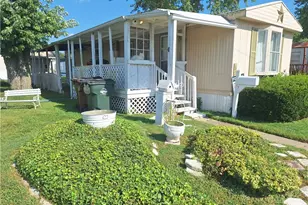 5230 Pinemount Cir, Miamisburg, OH 45342 - Photo 2