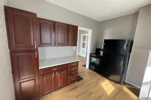 1327 Carlisle Ave, Dayton, OH 45420 - Photo 2