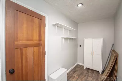 1482 Cobblestone Street, Riverside, OH 45432 - Photo 8