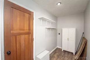 1482 Cobblestone St, Riverside, OH 45432 - Photo 8