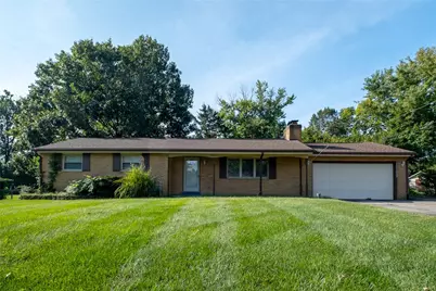 3555 Knollwood Drive, Beavercreek, OH 45432 - Photo 1