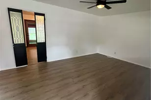 6821 Ginger Ave, Enon Vlg, OH 45323 - Photo 6
