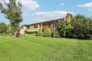 2535 Clifty Falls Rd, West Carrollton, OH 45449 - Photo 2