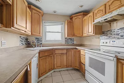 2260 N Aragon Avenue, Dayton, OH 45420 - Photo 8
