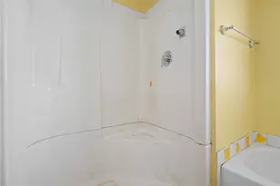 2260 N Aragon Ave, Dayton, OH 45420 - Photo 14
