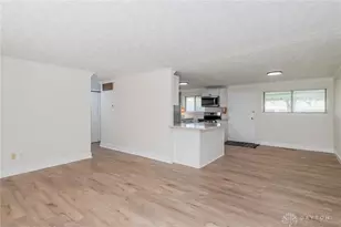 4679 Richwood Dr, West Carrollton, OH 45439 - Photo 10
