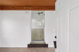 629 Little Meadow Dr, Dayton, OH 45404 - Photo 6
