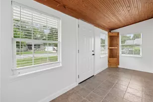 629 Little Meadow Dr, Dayton, OH 45404 - Photo 8