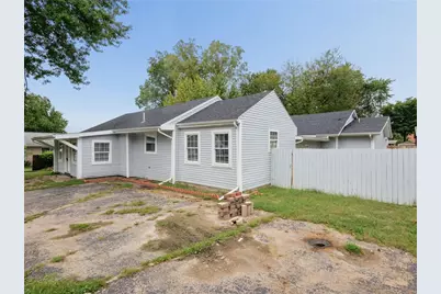 629 Little Meadow Drive, Dayton, OH 45404 - Photo 4