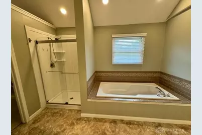 6724 Winding Cove, Dayton, OH 45459 - Photo 18