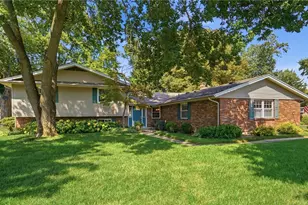 1475 Taitwood Rd, Centerville, OH 45459 - Photo 1