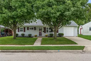 263 Marchmont Dr, Fairborn, OH 45324 - Photo 1