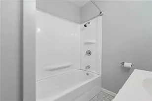 997 Fairfield Rd, Troy, OH 45373 - Photo 14
