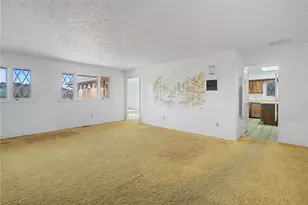 389 Brush Row Rd, Xenia, OH 45385 - Photo 6