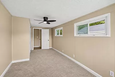 2151 S Smithville, Kettering, OH 45420 - Photo 16