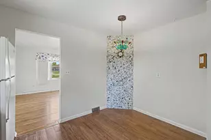 2064 Hillsdale Ave, Harrison Twp, OH 45414 - Photo 12