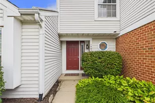 1463 Eagle Highlands Dr, Fairborn, OH 45324 - Photo 2