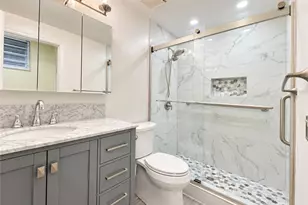2206 Thomas Paine Pkwy, Centerville, OH 45459 - Photo 8