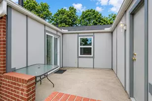 2206 Thomas Paine Pkwy, Centerville, OH 45459 - Photo 16