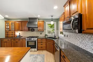 2340 Cara Dr, Troy, OH 45373 - Photo 16