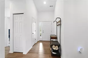 195 Riesling Dr, Union, OH 45322 - Photo 8
