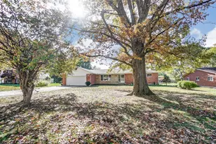 640 Deptford Ave, Washington Twp, OH 45429 - Photo 4