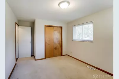 640 Deptford Avenue, Washington Twp, OH 45429 - Photo 28