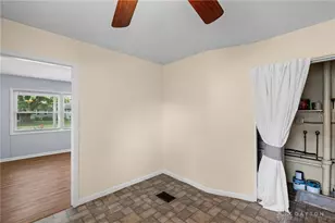 1182 Jeanette Dr, Beavercreek, OH 45432 - Photo 14