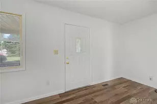 413 N Church St, New Carlisle, OH 45344 - Photo 6