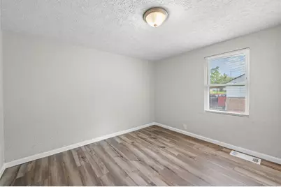 5070 Germantown Pike, Jefferson Twp, OH 45417 - Photo 22