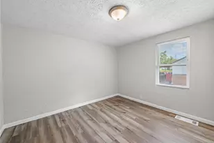 5070 Germantown Pike, Jefferson Twp, OH 45417 - Photo 22