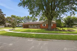 3524 Ascot Ct, Kettering, OH 45429 - Photo 2