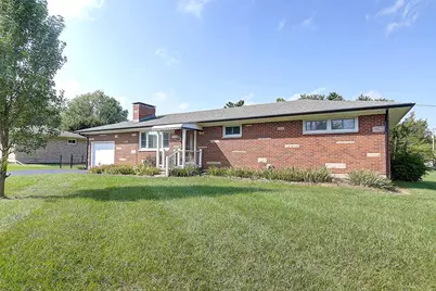 2752 Danbury Road, Springfield, OH 45505 - Photo 2