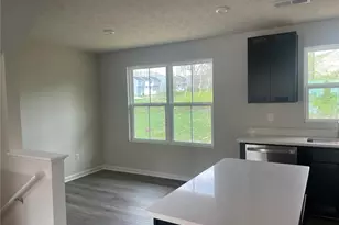 4031 Hemlock Ct, Dayton, OH 45424 - Photo 2