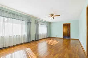 108 Palm Dr, Greenville, OH 45331 - Photo 2