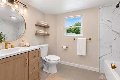 210 N Riley Boulevard, Franklin, OH 45005 - Photo 18