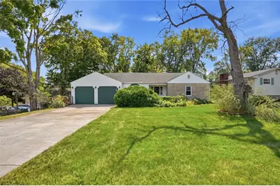 3781 Knollwood Drive, Beavercreek, OH 45432 - Photo 2