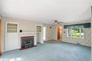 3781 Knollwood Dr, Beavercreek, OH 45432 - Photo 6