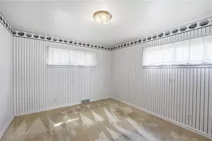 3781 Knollwood Dr, Beavercreek, OH 45432 - Photo 14