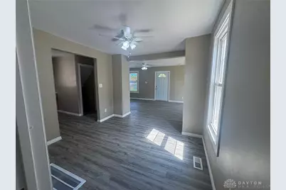 467 Groveland Avenue, Dayton, OH 45417 - Photo 6