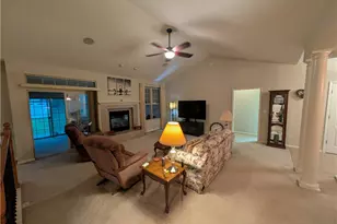 5981 Oak Ridge Dr, Huber Heights, OH 45424 - Photo 12