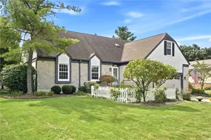 9267 N Creek Ln, Centerville, OH 45458 - Photo 2
