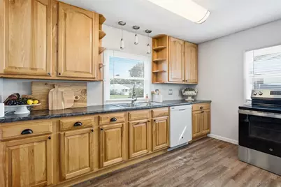 512 Earnshaw Drive, Kettering, OH 45429 - Photo 6