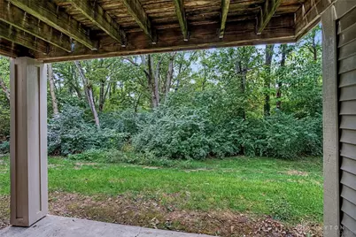 3932 W Summit Ridge Drive, Beavercreek, OH 45430 - Photo 8