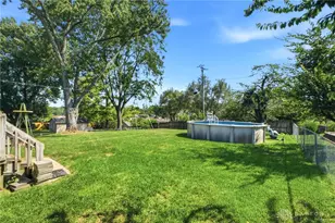 348 Ridgewood Dr, Fairborn, OH 45324 - Photo 32